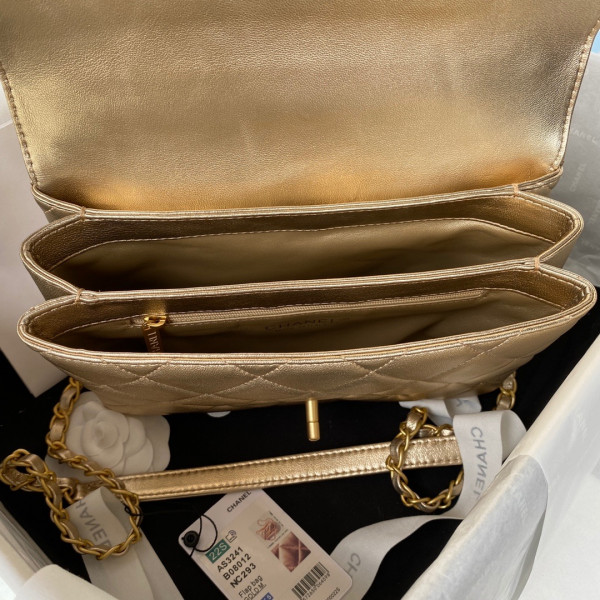 CL SMALL FLAP BAG