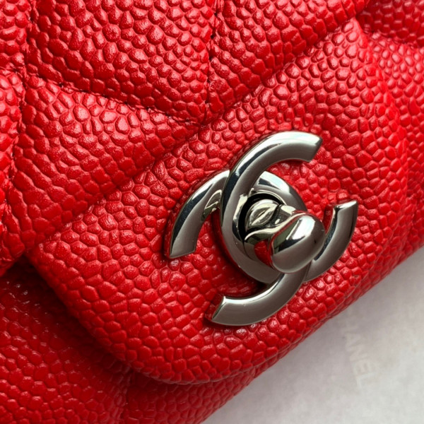 CL FLAP BAG CAVIAR