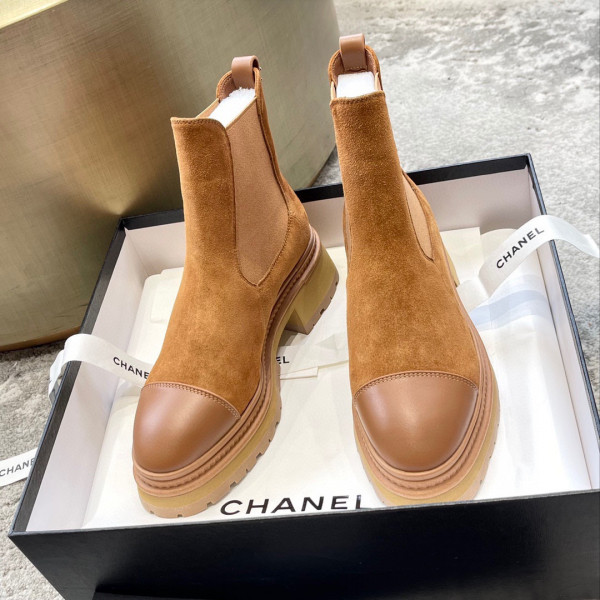 CL ANKLE BOOTS