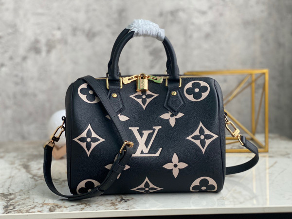 l**is V*t*n speedy bandouliÈre 25