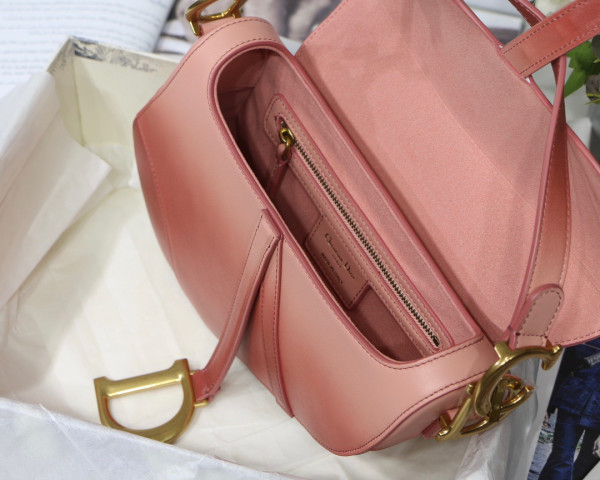 D*or saddle bag