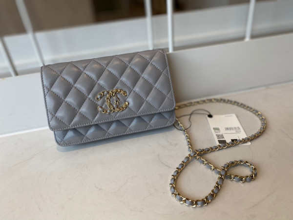 CL CHAIN WALLET LAMBSKIN