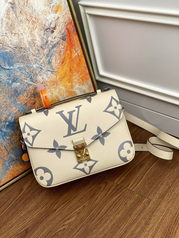 l**is V*t*n pochette mÉtis
