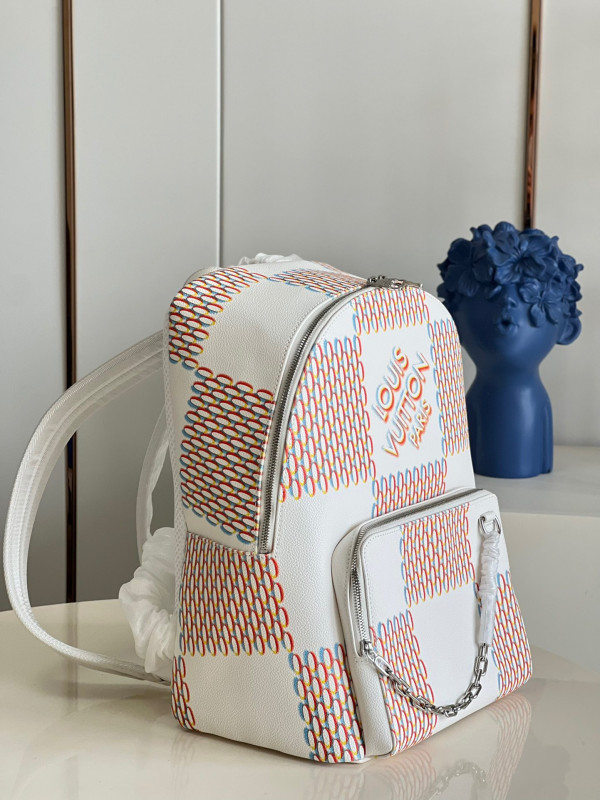 l**is V*t*n racer backpack