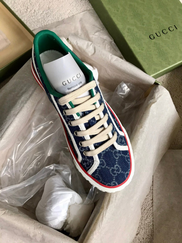 G*u*i tennis 1977 sneaker