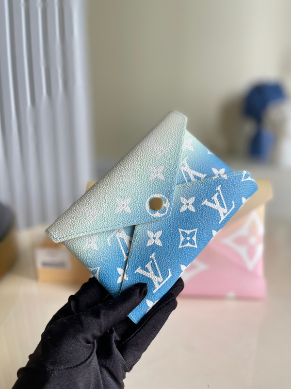 l**is V*t*n kirigami pochette
