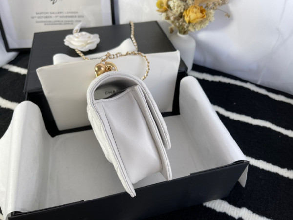 CL MINI FLAP BAG