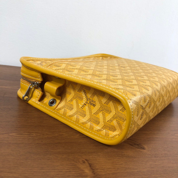Go*ard toiletry bag