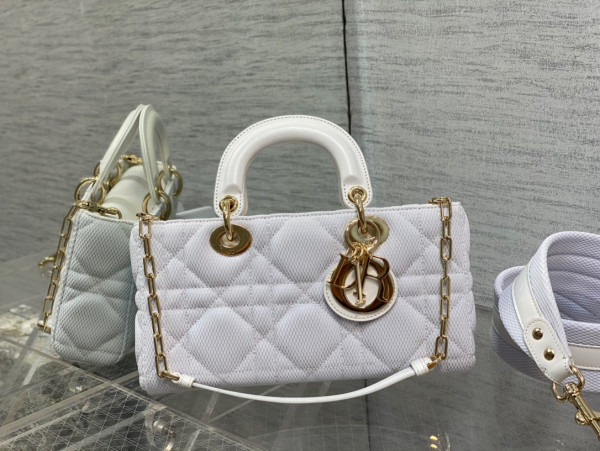 D*or lady d-joy bag