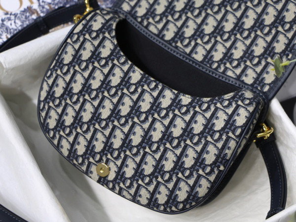 D*or bobby bag medium