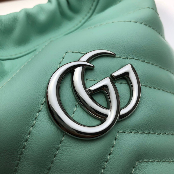 G*u*i gg marmont mini bucket bag