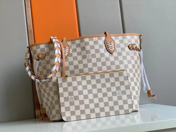 l**is V*t*n neverfull mm