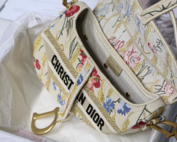 D*or saddle bag