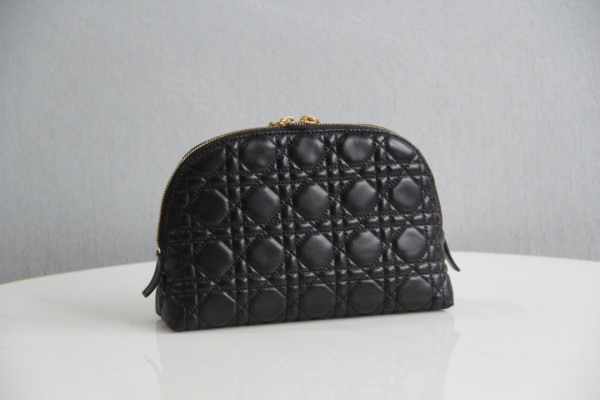 D*or caro beauty pouch