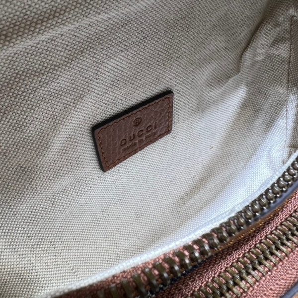 G*u*i belt bag with interlocking g