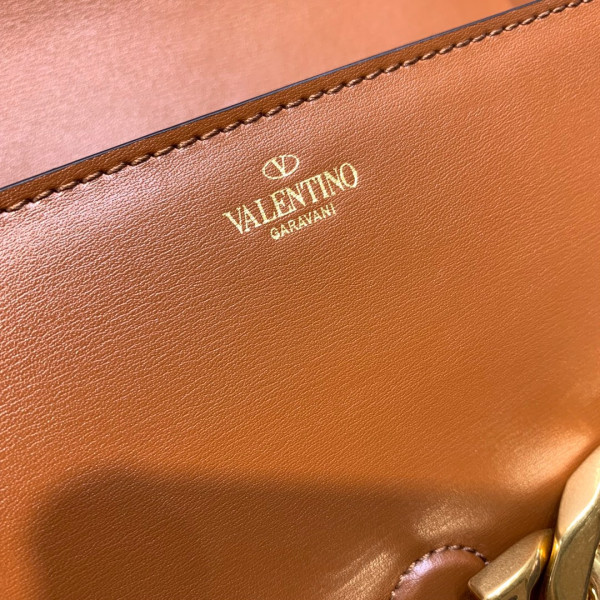 VALENTINO VLOGO CHAIN SHOULDER BAG IN CALFSKIN