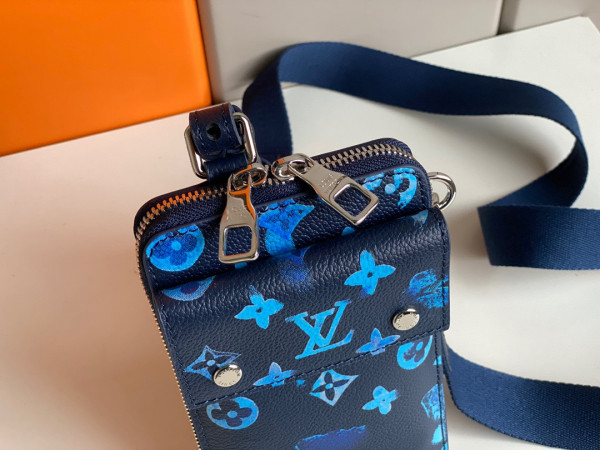 l**is V*t*n phone pouch
