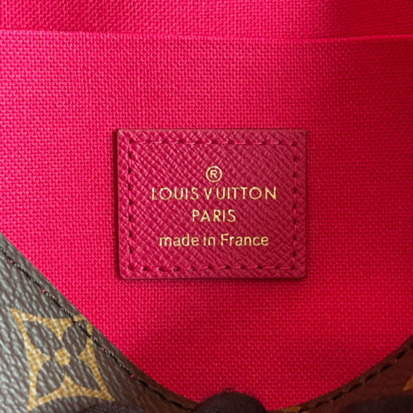l**is V*t*n fÉlicie pochette