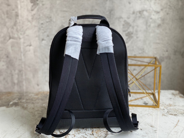 l**is V*t*n adrian backpack