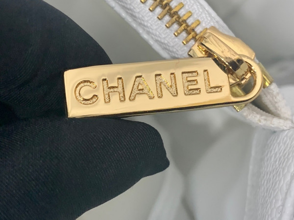CL TOTE BAG
