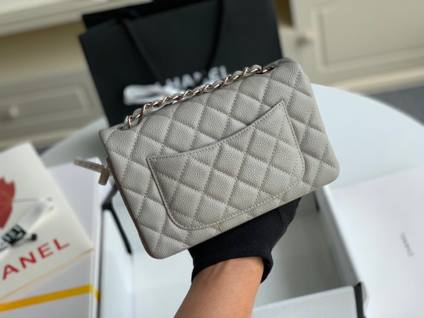 CL FLAP BAG 20CM