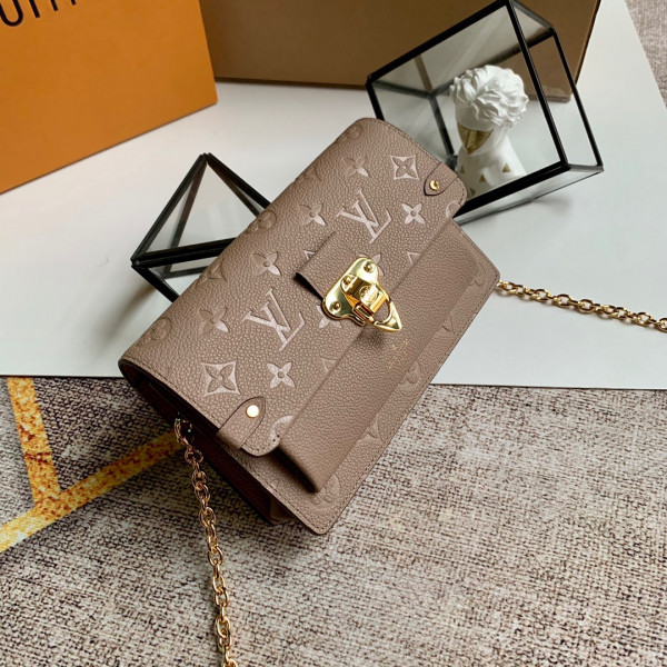 l**is V*t*n vavin chain wallet
