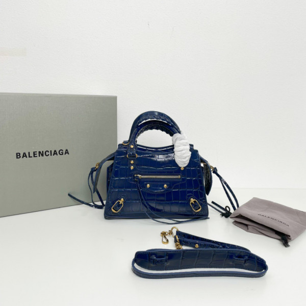Ba*len*cia*ga neo classic mini top handle bag