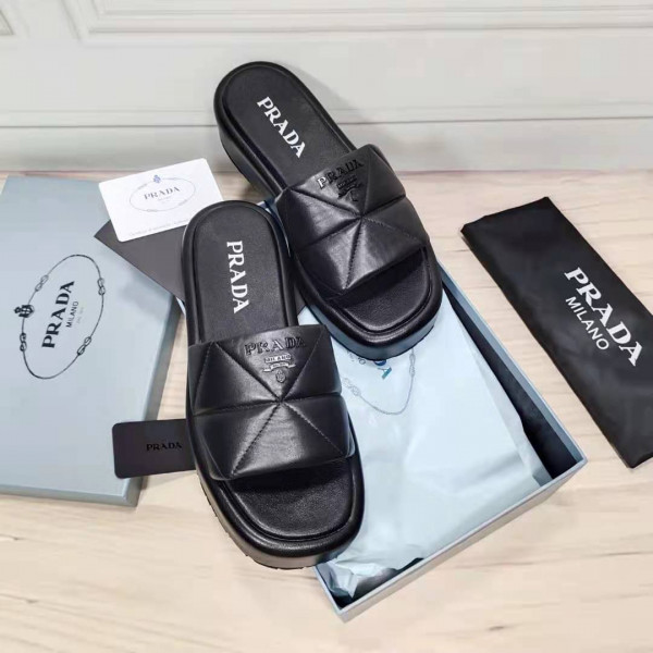 Pra*a nappa leather slides