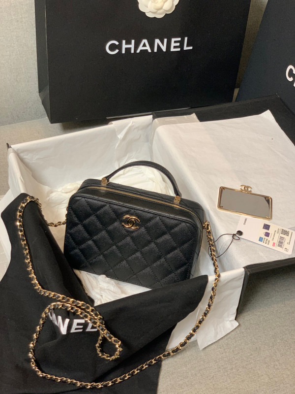 CL VANITY CASE