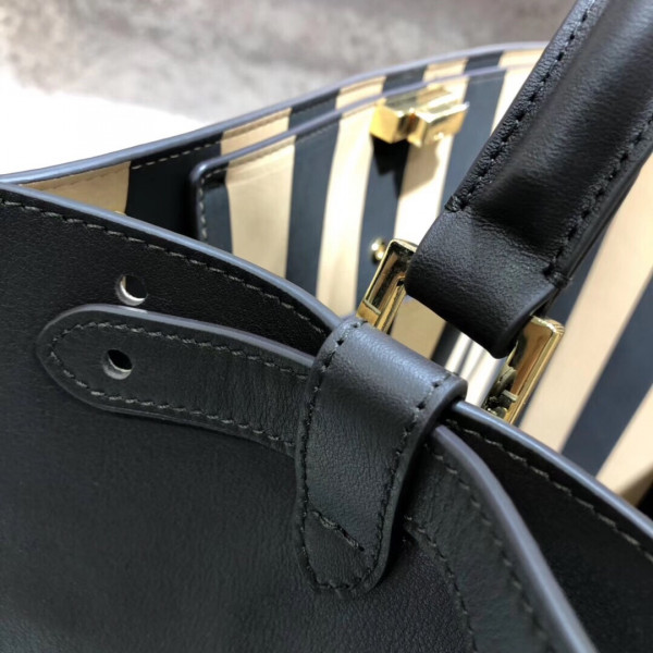 F**di peekaboo bag