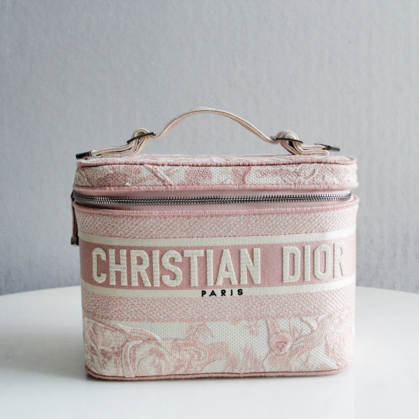 D*or vanity case-24-17-13.5cm