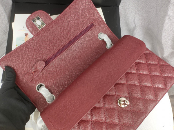 CL CLASSIC HANDBAG