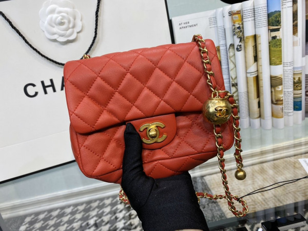 CL MINI FLAP BAG