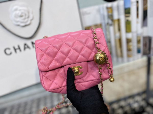 CL MINI FLAP BAG