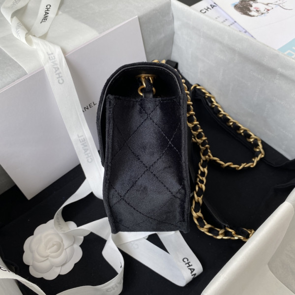 CL MINI FLAP BAG
