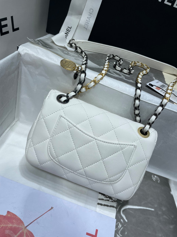 CL MINI FLAP BAG
