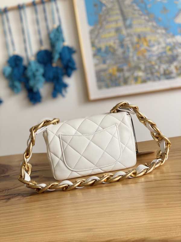 CL MINI FLAP BAG