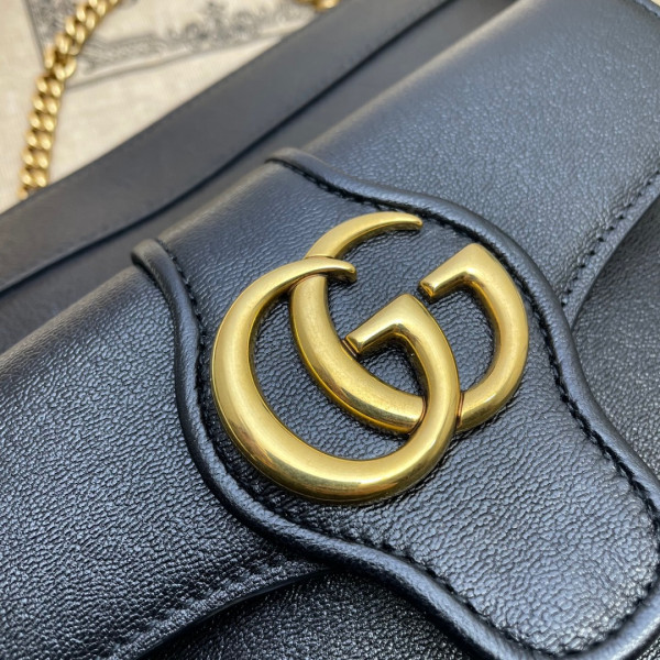 G*u*i small shoulder bag with double g