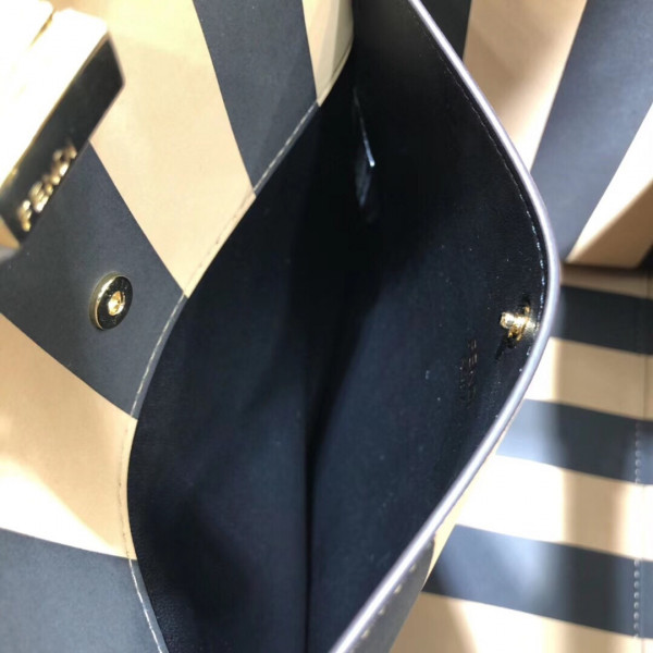 F**di peekaboo bag