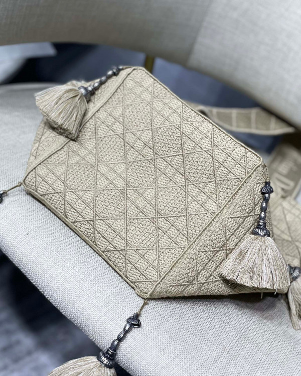 D*or d-bubble bucket bag