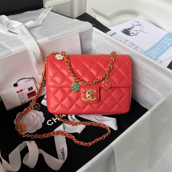 CL MINI FLAP BAG