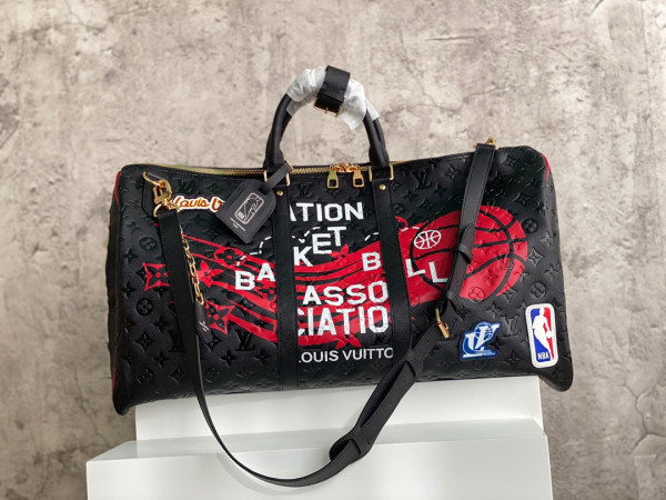 l**is V*t*n keepall bandouliÈre 50