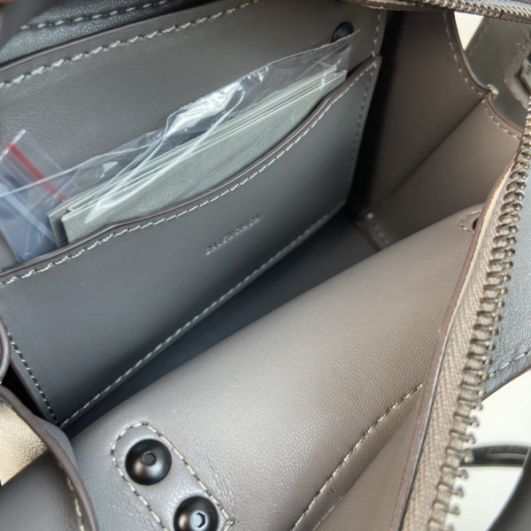 Ba*len*cia*ga neo classic mini top handle bag