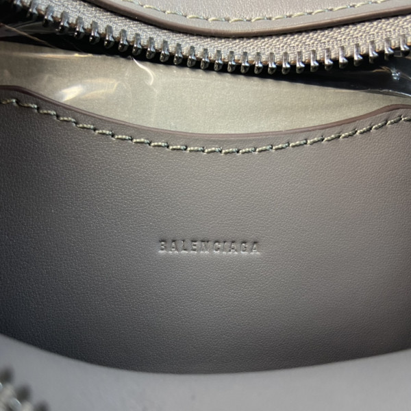 Ba*len*cia*ga neo classic mini top handle bag
