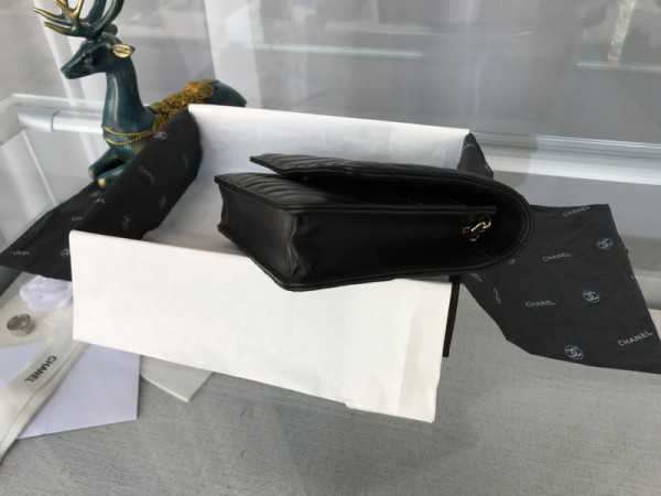 CL Flap Bag Lambskin With Gold / Silver Hardware