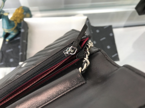 CL Flap Bag Lambskin With Gold / Silver Hardware