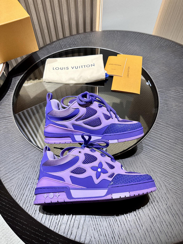 l**is V*t*n trainer sneaker