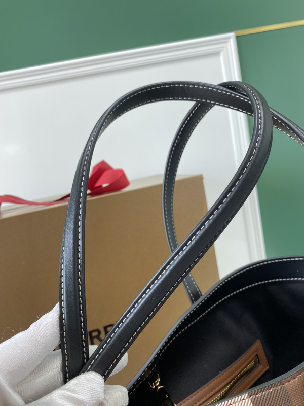 B**rry leather tote