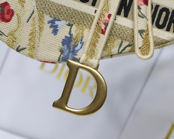D*or saddle bag
