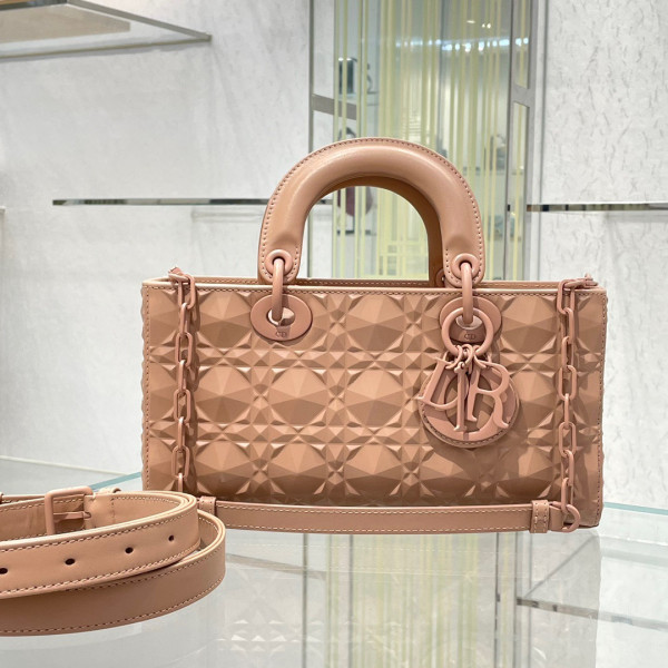 D*or lady d-joy bag